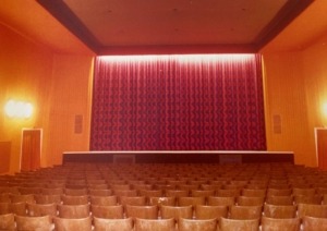 Saal-1977-300x212